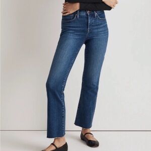 Madewell Mid Rise Kick Out Bootcut Jean Raw Hem Dark Wash Size 31P